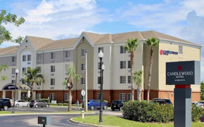 Гостиница Candlewood Suites Melbourne-Viera, an IHG Hotel  Viera